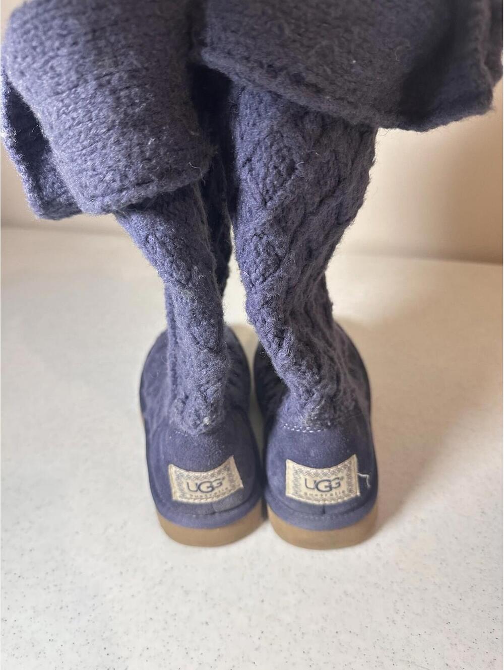 UGG Blue Knit Women's Winter Boots 6